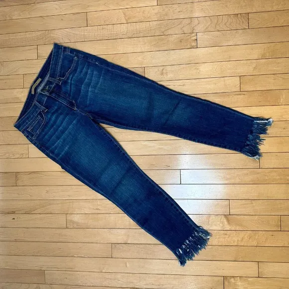 JOE'S JEANS Mabel Skinny Crop Fun &amp; Flirty Jeans w/ Fringe Hem - size 28