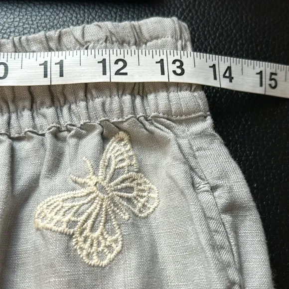 Johnny Was Short Embroidered Linen Butterfly Floral Drawstring Short Pockets XS