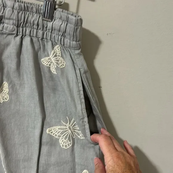 Johnny Was Short Embroidered Linen Butterfly Floral Drawstring Short Pockets XS