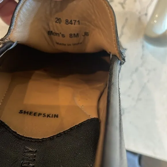 Johnston and Murphy Men's Slip on Sheepskin Loafers Black 8M (D)