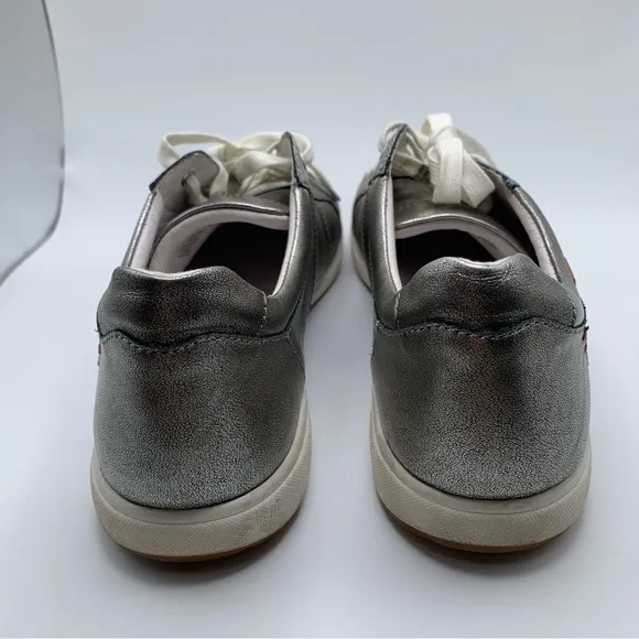 Josef Seibel Caren 01 metallic grey fashion sneakers EUC size 41 US 10.5 2349
