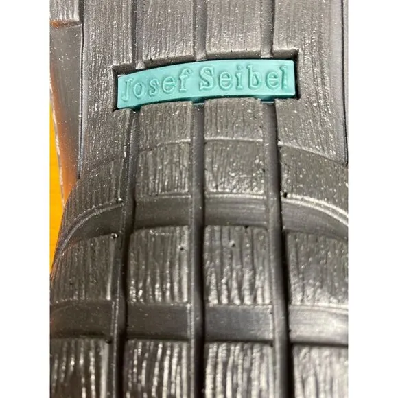 Josef Seibel Logan 21 Black Leather Comfort Slides Bolero size 42 / 8.5 - 9