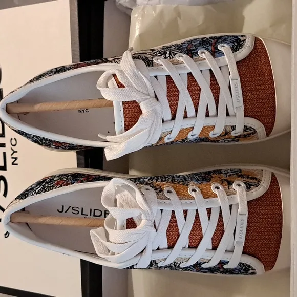 J/Slides Nikki Platform Sneaker Orange &amp; Blue Tropical Multi-Embroidered, Size 7