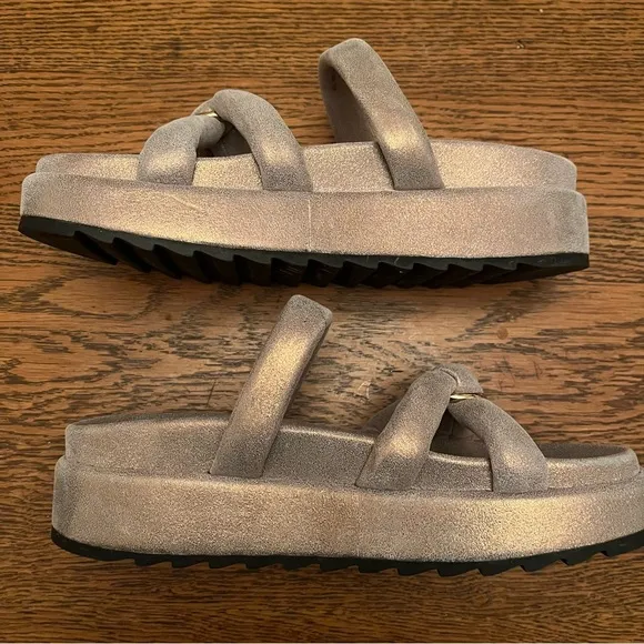 J/SLIDES sandiral sandals in bronze leather size 11