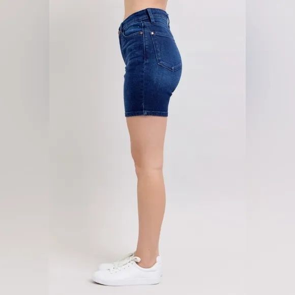 Judy Blue High Waist V-Front Bermuda Shorts.