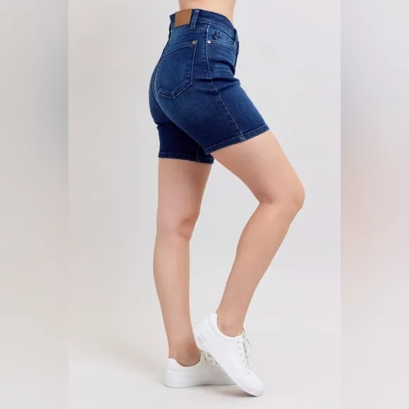 Judy Blue High Waist V-Front Bermuda Shorts.