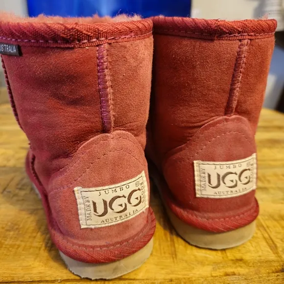 JUMBO UGG Cozy Red Suede Boots