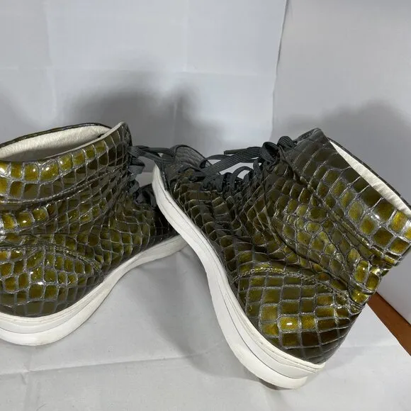 JUMP Men's Green Patent Leather Embossed VANQUISH Ltd. Fashion Sneaker, Size 13M