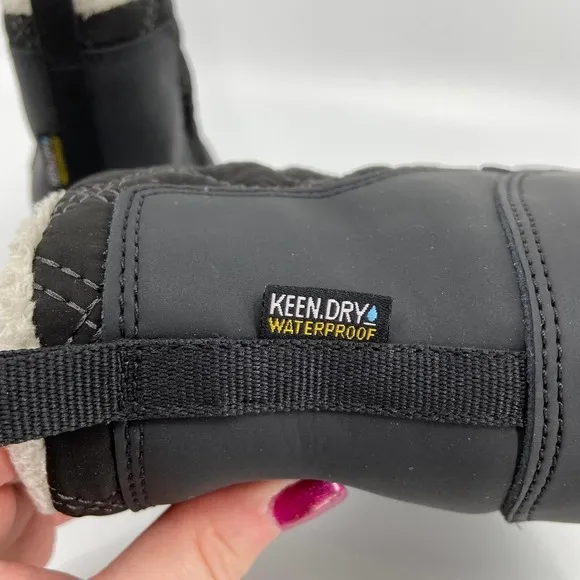 Keen Terradora II Wintry Pull On Boots Quilted Waterproof 200g Black Size 7