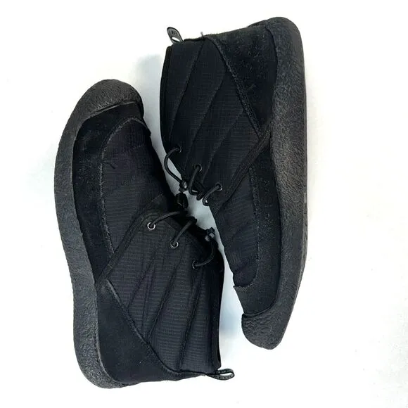 KEEN Womens Size 10 Howser II Black Quilted Slip On Chukka Boots 1023818