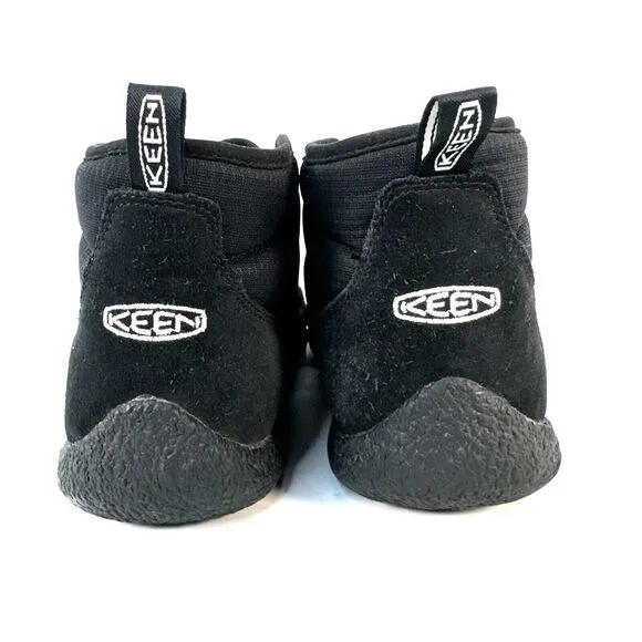 KEEN Womens Size 10 Howser II Black Quilted Slip On Chukka Boots 1023818