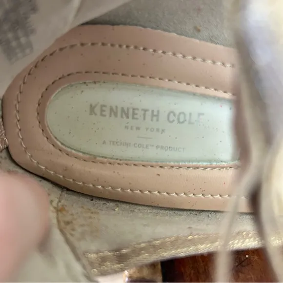Kenneth Cole Rose Gold Metallic Ankle Strap Flats with Bow Detail girls sz 4.5