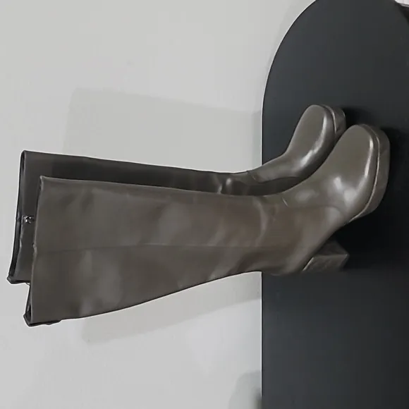Kurt Geiger London Kensington Platform High Knee Boot Size 40 /US 9 $390