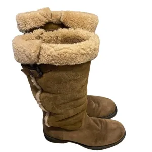 La Canadienne 10 Shearling Suede Boots | Vintage Pull-On, Buckle Detail, EUC