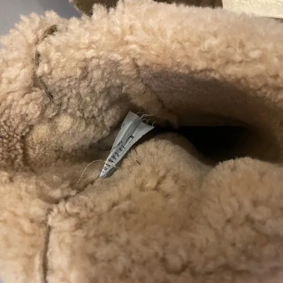La Canadienne 10 Shearling Suede Boots | Vintage Pull-On, Buckle Detail, EUC