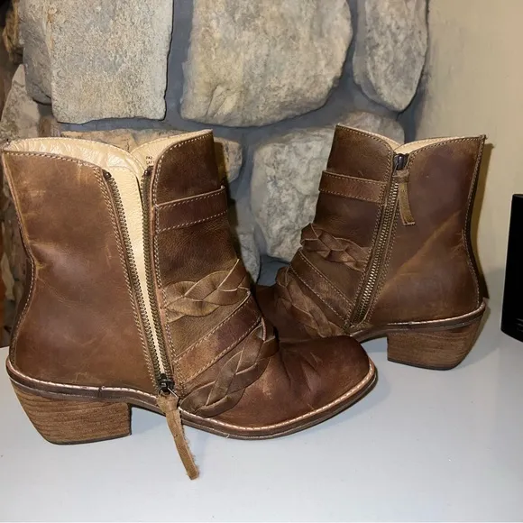Latigo Paz Braid Booties Boho Leather Western Boot Size 7