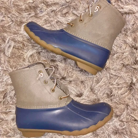 Like New Sperry Saltwater Duck Boots Size 8