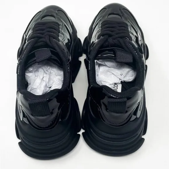 LIKE NEW | Steve Madden | Black Patent Leather Shiny Sneakers