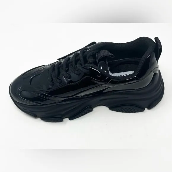 LIKE NEW | Steve Madden | Black Patent Leather Shiny Sneakers
