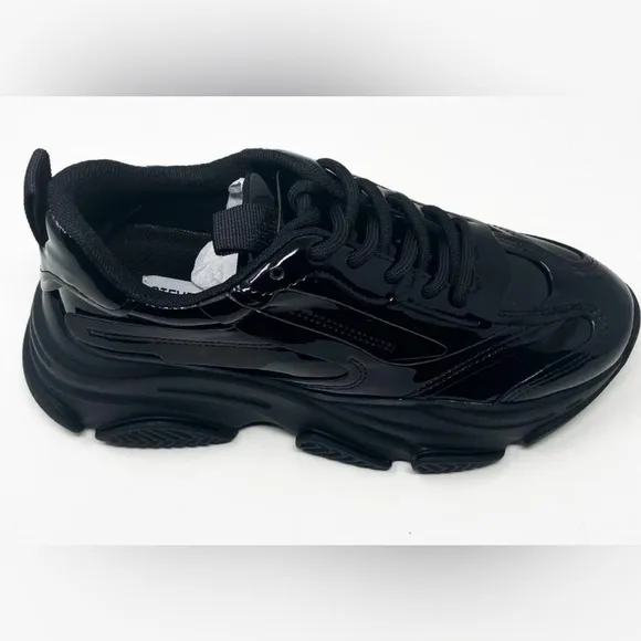 LIKE NEW | Steve Madden | Black Patent Leather Shiny Sneakers
