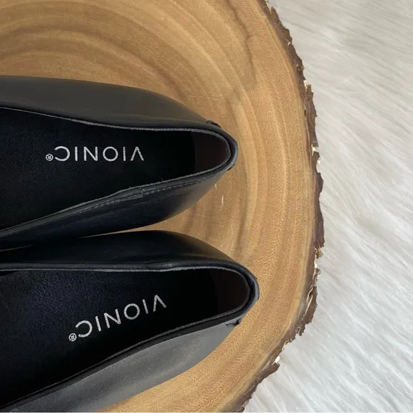 LIKE NEW Vionic Willa Wedge black leather loafers 12 WIDE