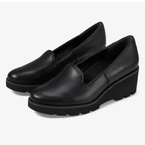 LIKE NEW Vionic Willa Wedge black leather loafers 12 WIDE