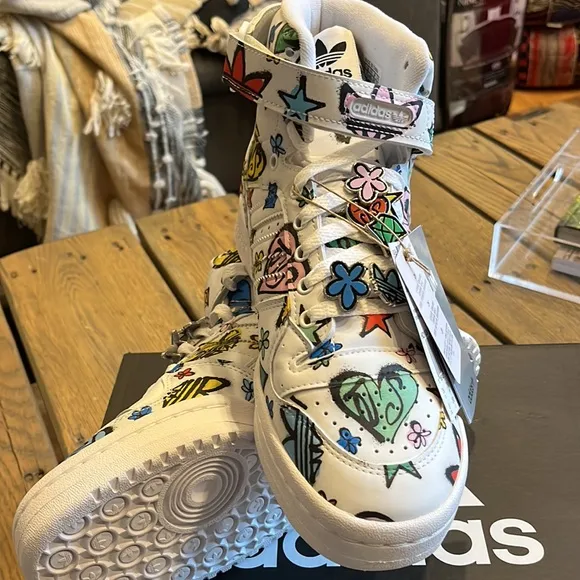 Limited Edition Jeremy Scott Forums