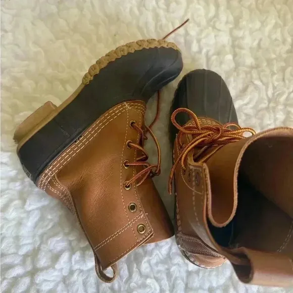 L.L Bean Boot Original 8 inch Leather Duck Boot Size 6M