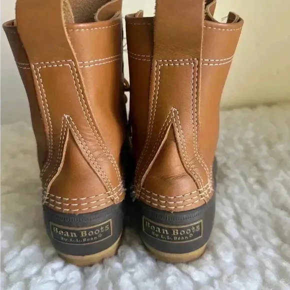 L.L Bean Boot Original 8 inch Leather Duck Boot Size 6M