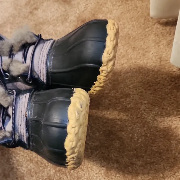 L.L. BEAN Women's Shearling-Lined Winter Boots
