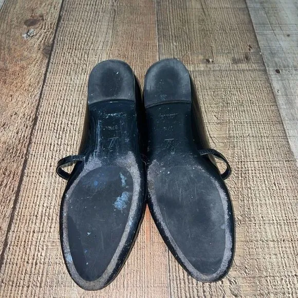 Louis Vuitton Uniformes Black Patent Leather Flats