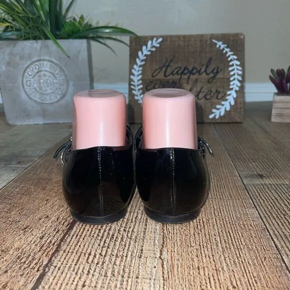 Louis Vuitton Uniformes Black Patent Leather Flats