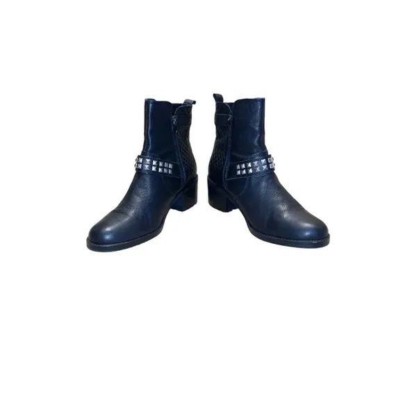 Lucky Brand Cantini 2 Studded Buckle Moto Biker Black Leather Ankle Boots