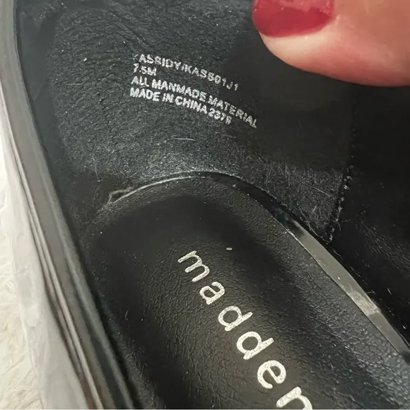 Madden Girl 7.5M Black Lug Sole Chunky Heel Platform Y2K Grunge Penny Loafers