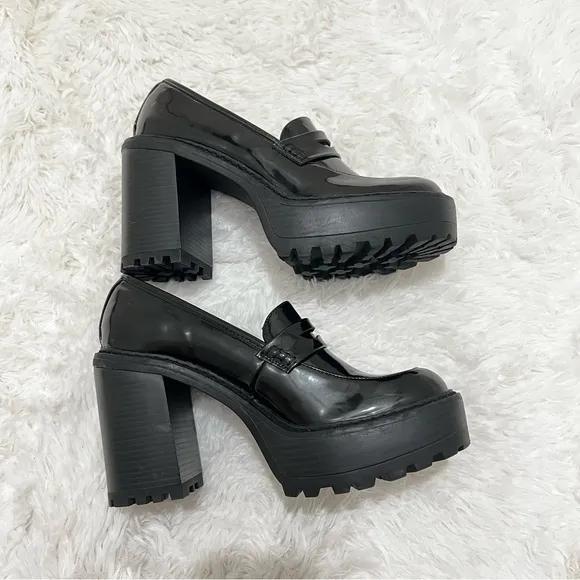 Madden Girl 7.5M Black Lug Sole Chunky Heel Platform Y2K Grunge Penny Loafers