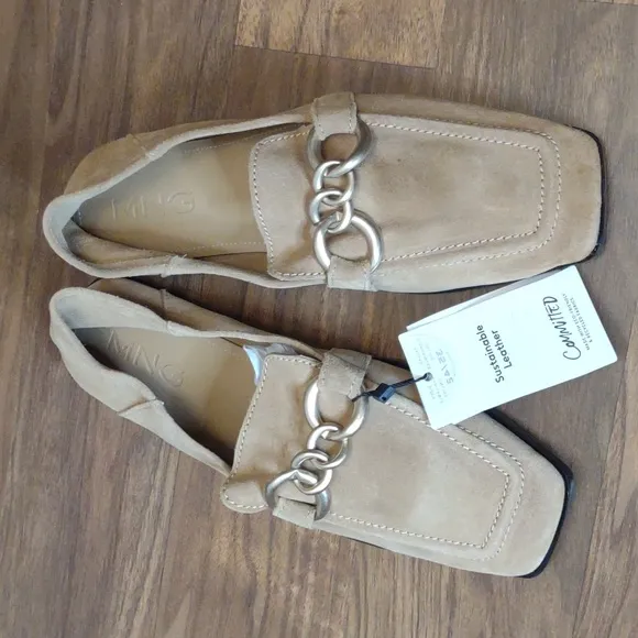 Mango sustainable leather loafers w/gold chain feature