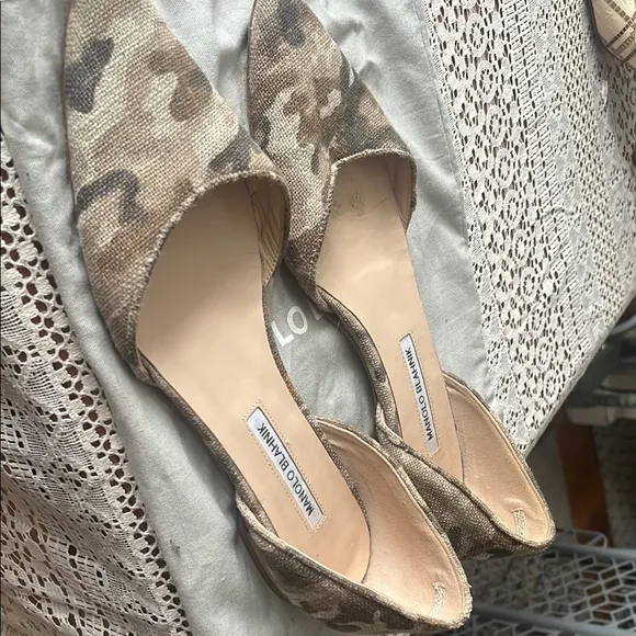Manolo Blahnik Brown Flats Elegant Loafers