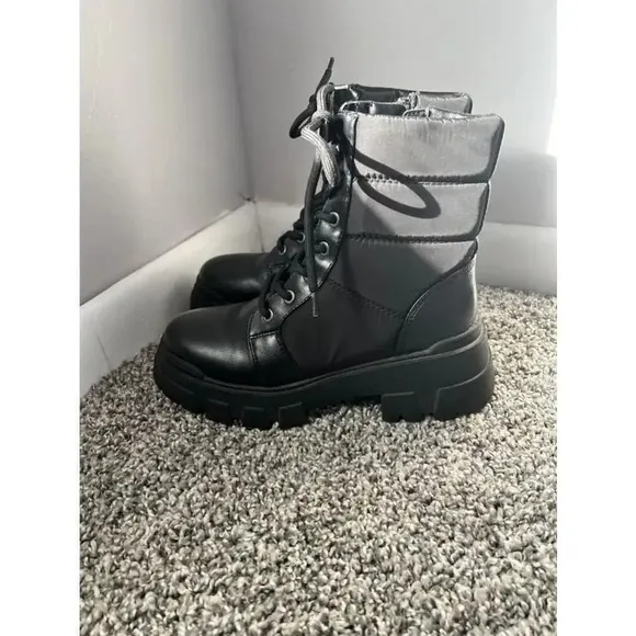 Marc Fisher Amita hiker‎ Black Boots