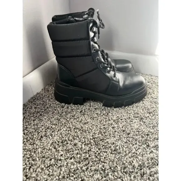 Marc Fisher Amita hiker‎ Black Boots