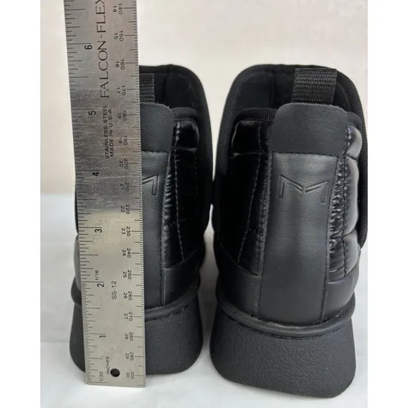 MARC FISHER BLACK KORI BOOTS BOOTIES WOMENS 6M QUILTED