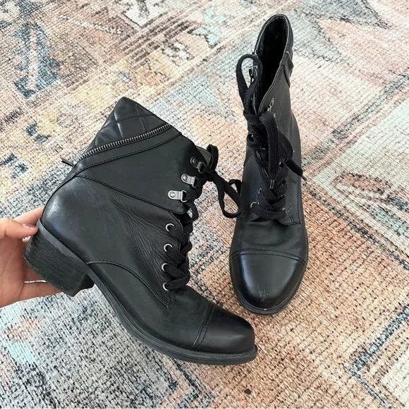 Marc Fisher Black Quilted Boots sz 9