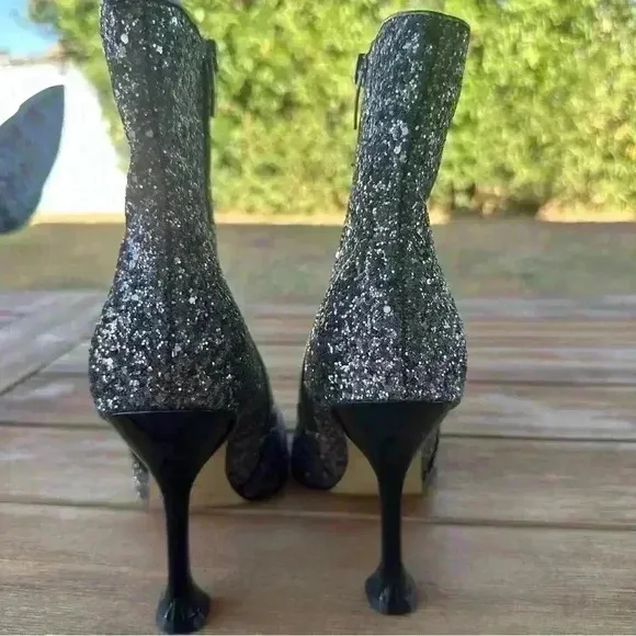 Marc Fisher Stolla Bootie Metallic Silver Sz 9 heel boot concert sequin glitter
