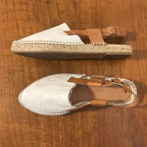 Matt Bernson Toro White LEATHER Espadrilles  Size 8