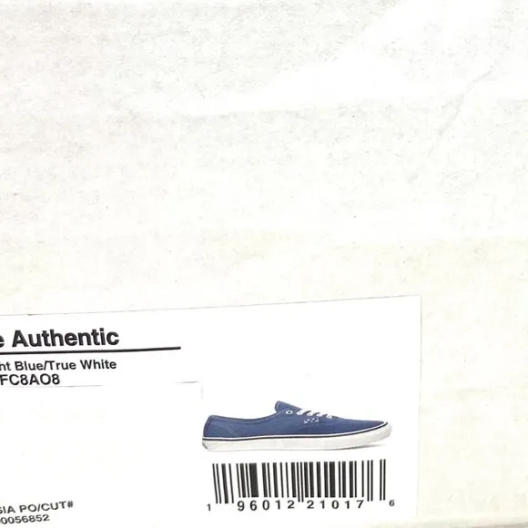 💖MEGA SALE💖VANS Skate Authentic    Moon Light Blue Women’s Suede  VN0A5FC8AO8