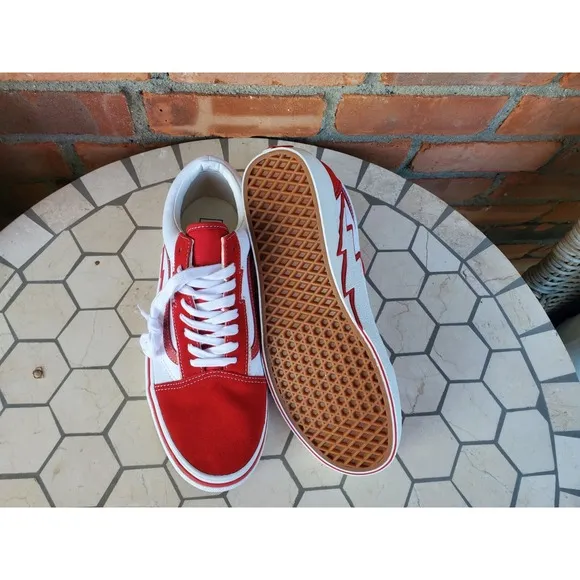 Men Size 12 VANS Old Skool Bolt Red VN0009Q56RT Rare Classic Suede
