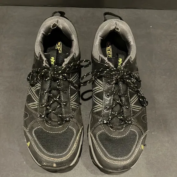 Mens Keen Ahnu Lace Up Black Hiking Sneakers Size 8.5