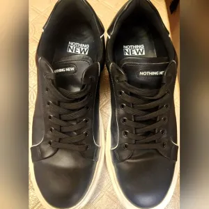 Mens Size 12 Nothing New Italian Leather Fashion Sneakers