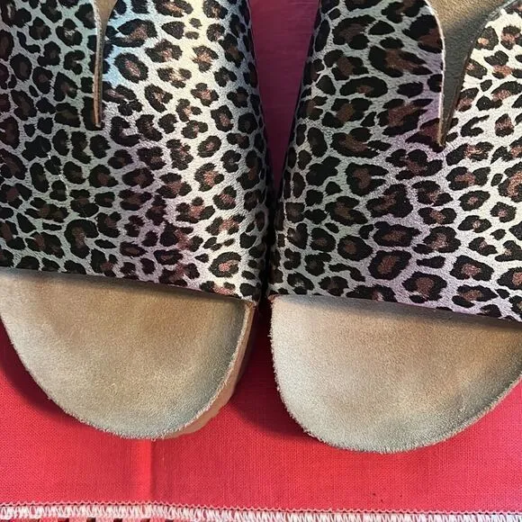 MEPHISTO leopard slides. Briefly worn inside. Size 41. US10. Cork sole