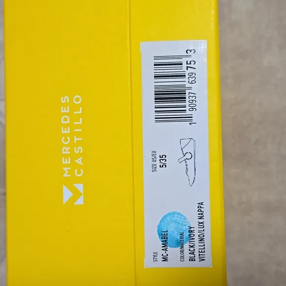 MERCEDES CASTILLO Amabel flats/loafers, size 5. Made in Brazil.
