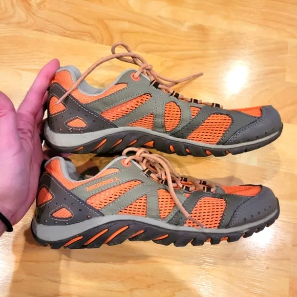 Merrell Women's Rockbit Cove Boulder Coral Hiking Shoes Size 8